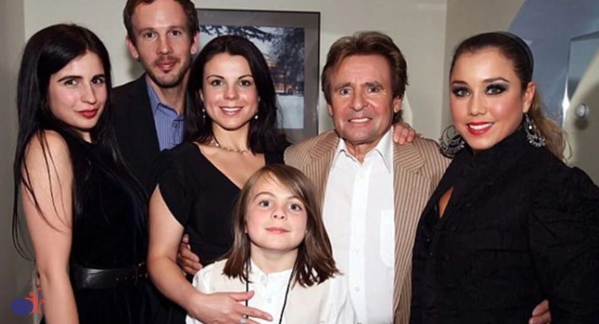 Talia Elizabeth Jones