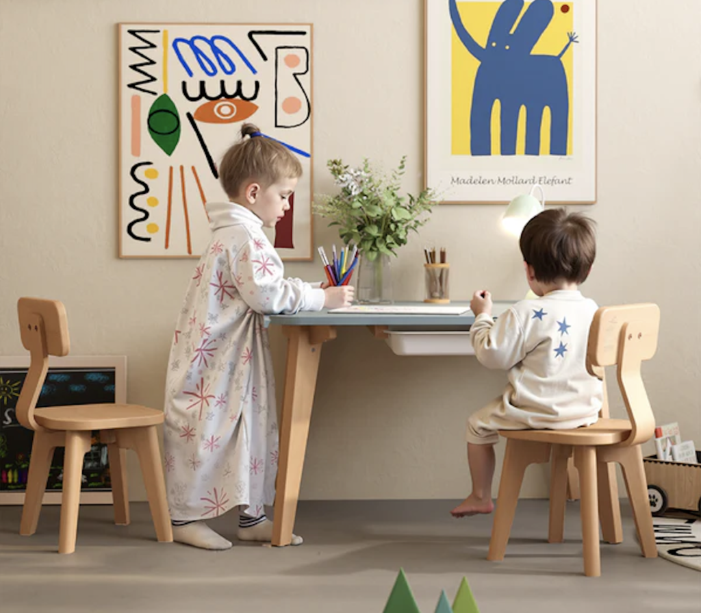 How to Choose the Right Kids Table and Chairs for Early Learning and Study at Home