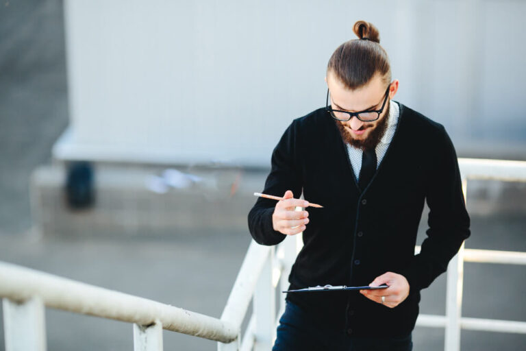 Making the Pen the Anchor of Your Trade Show Stand, Not the Afterthought